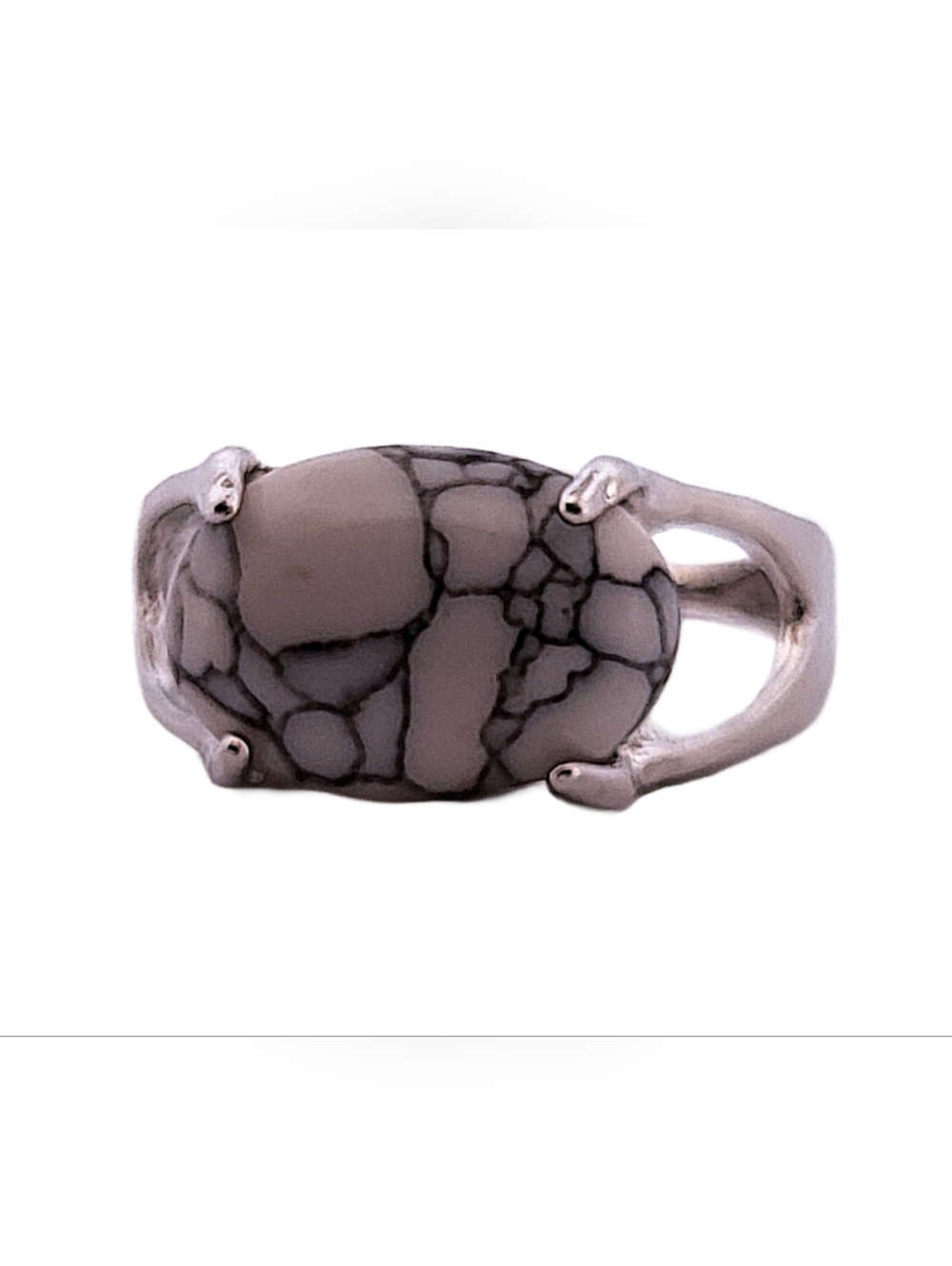 Oval White Turquoise Silver Ring, size 9 387